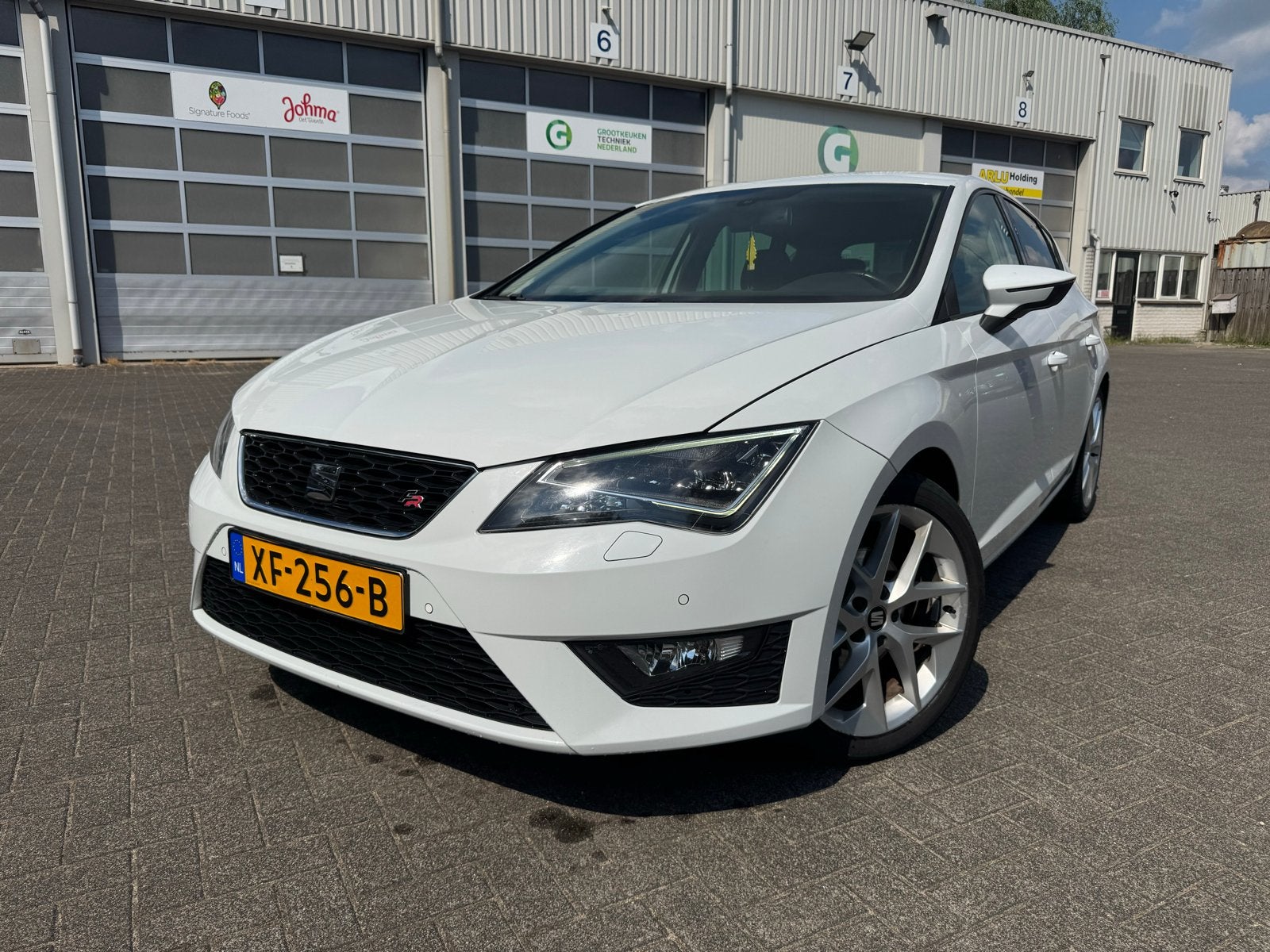 Seat Leon FR 1.4 TSI 90KW 2013 Wit, Auto's, Seat, Voorwielaandrijving, 4 cilinders, Leon, 610 kg