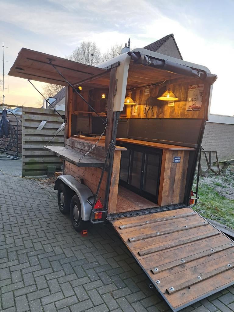 Patat en snacks , broodjes hamburger op locatie, Hobby en Vrije tijd, Feestartikelen | Verhuur, Ophalen of Verzenden