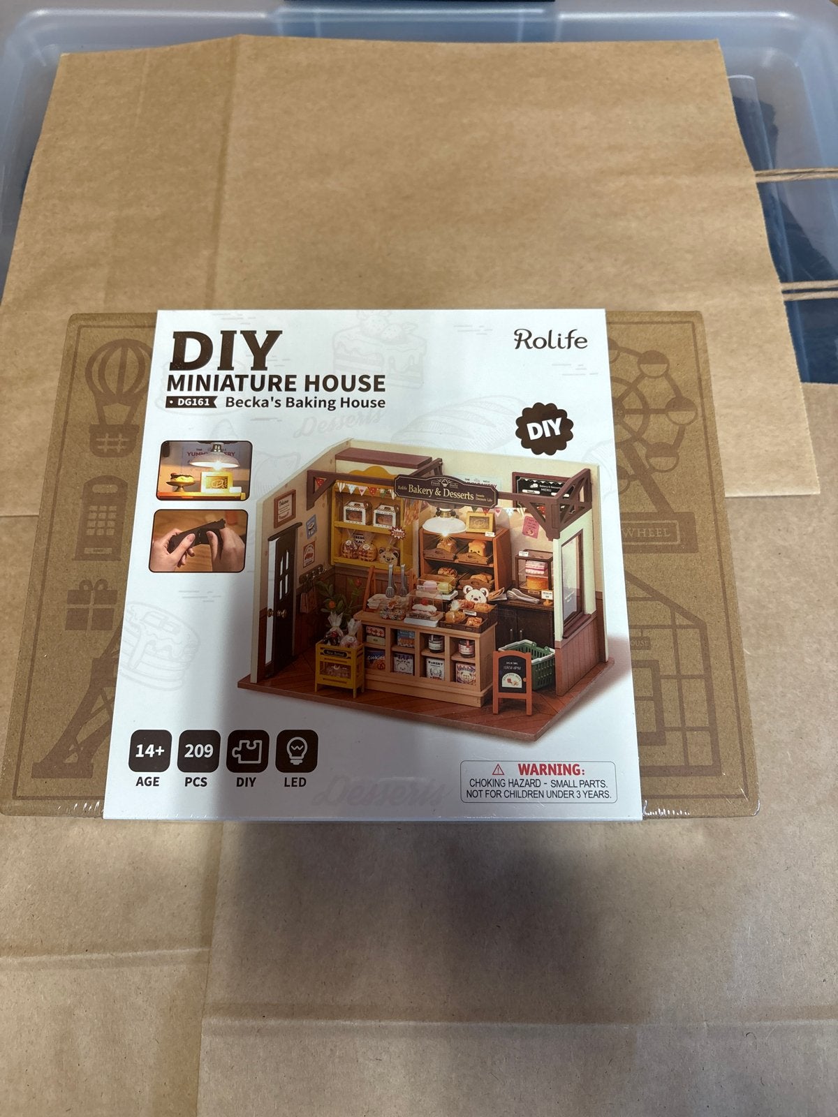 DIY Miniatuurhuis Rolife Becka's Baking House DG161, Ophalen of Verzenden, Nieuw, Poppenhuis