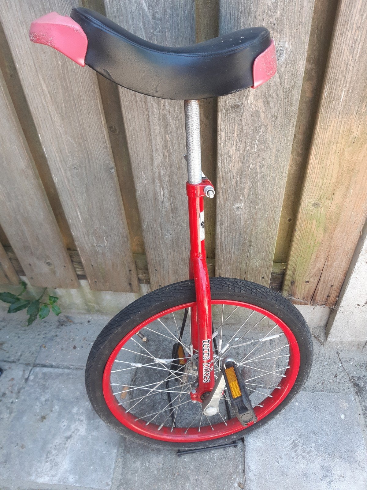 Rode eenwieler, Fietsen en Brommers, Fietsen | Eenwielers, Ophalen, Gebruikt