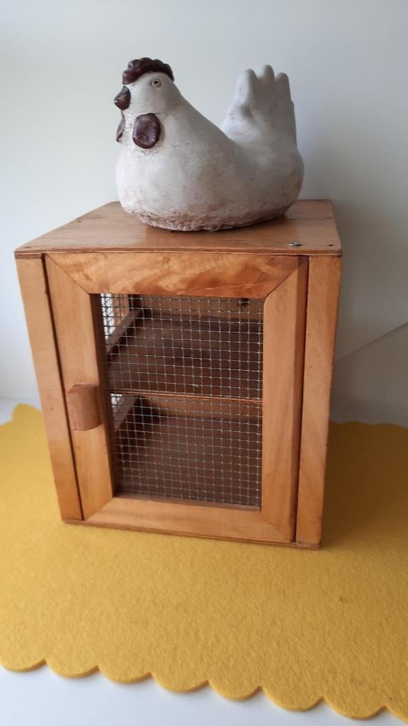 Leuk voor Pasen Houten kastje voor decoratie, Ophalen of Verzenden, Zo goed als nieuw