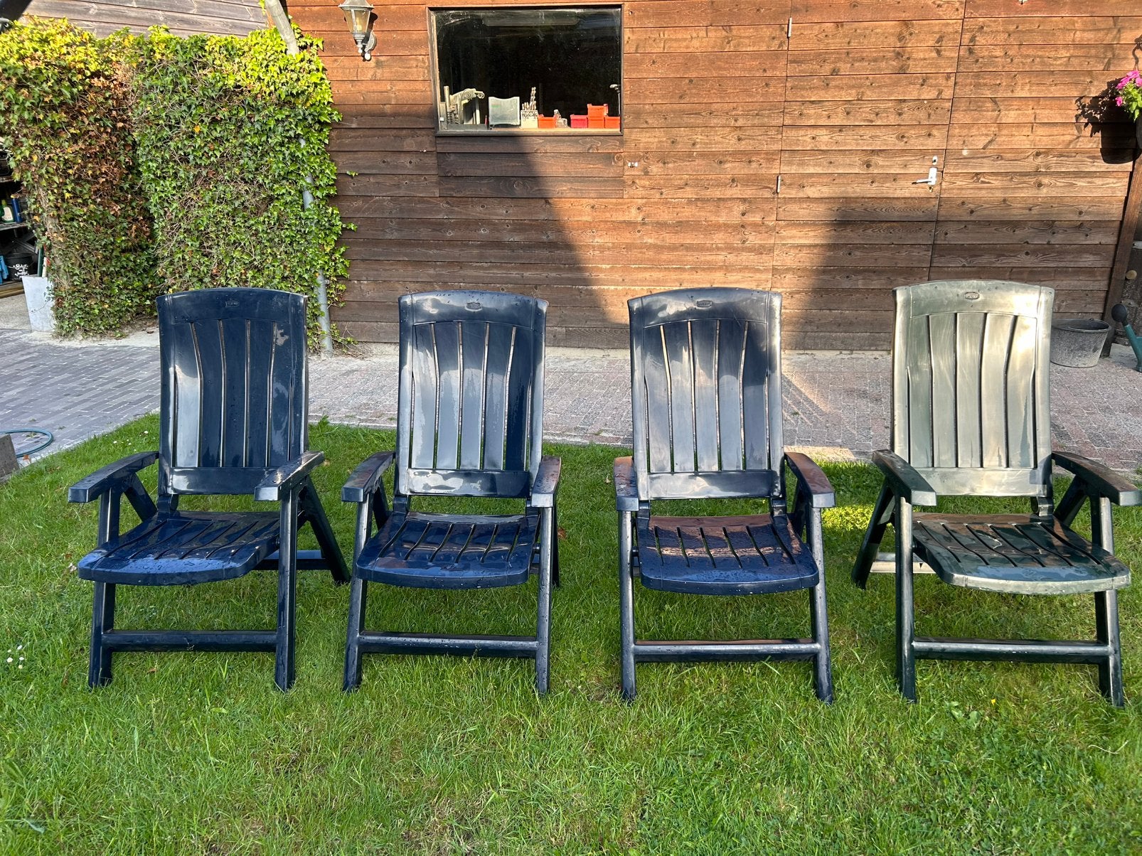 Vier Hartman stoelen, Ophalen, Gebruikt, Kunststof