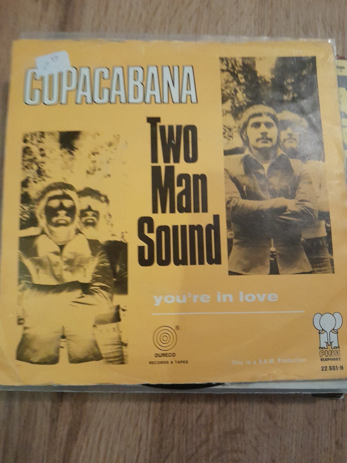 Two man sound 7inch copacabana, Cd's en Dvd's, Vinyl Singles, Ophalen of Verzenden, Zo goed als nieuw, Pop