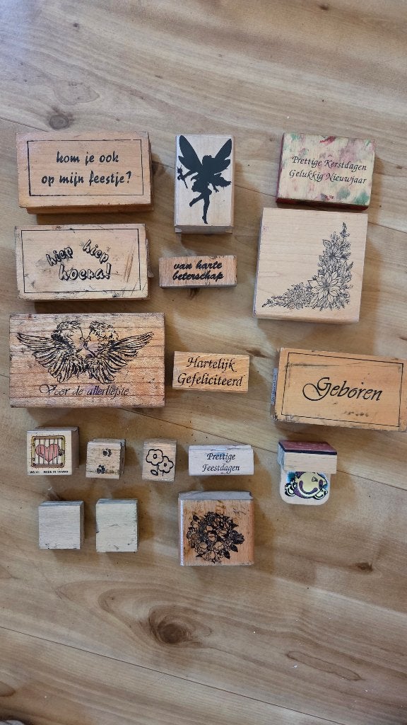 Diverse houten stempels - Feestdagen, felicitaties, etc., Hobby en Vrije tijd, Ophalen of Verzenden, Gebruikt, Houten stempel
