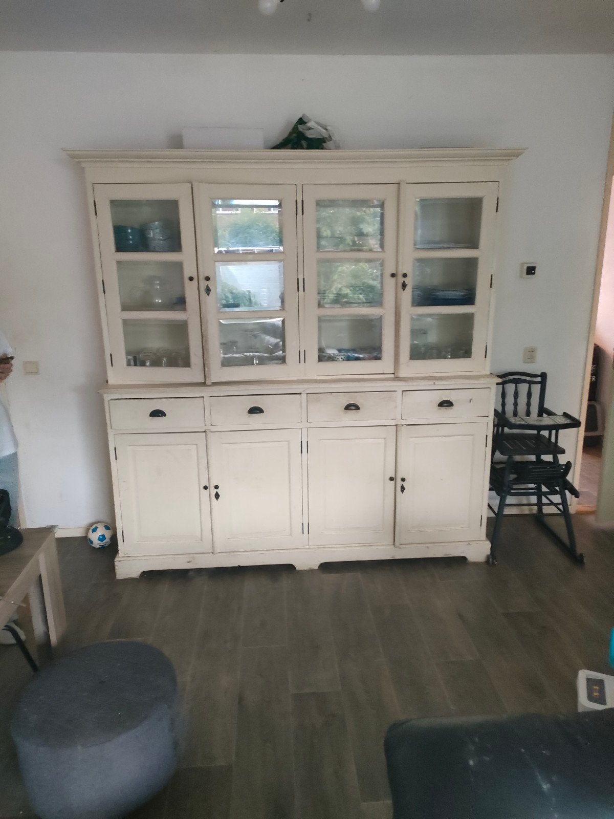 Crème wit buffetkast, Ophalen, Gebruikt, Met deur(en), Glas