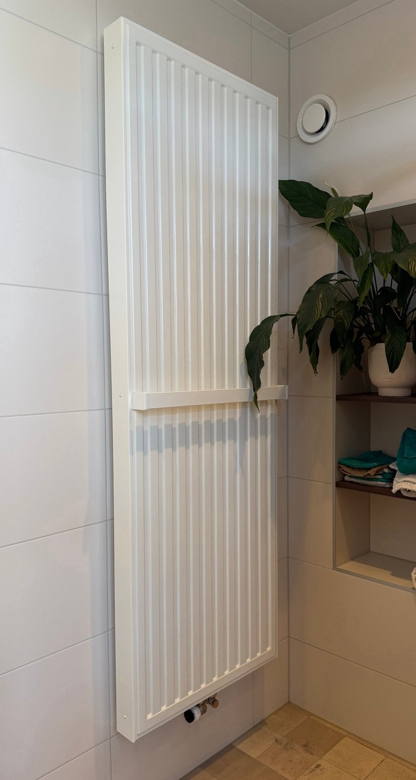 Verticale radiator badkamer - T21 - 60x180cm met handdoekrek, Ophalen, Radiator, Zo goed als nieuw, 60 tot 150 cm