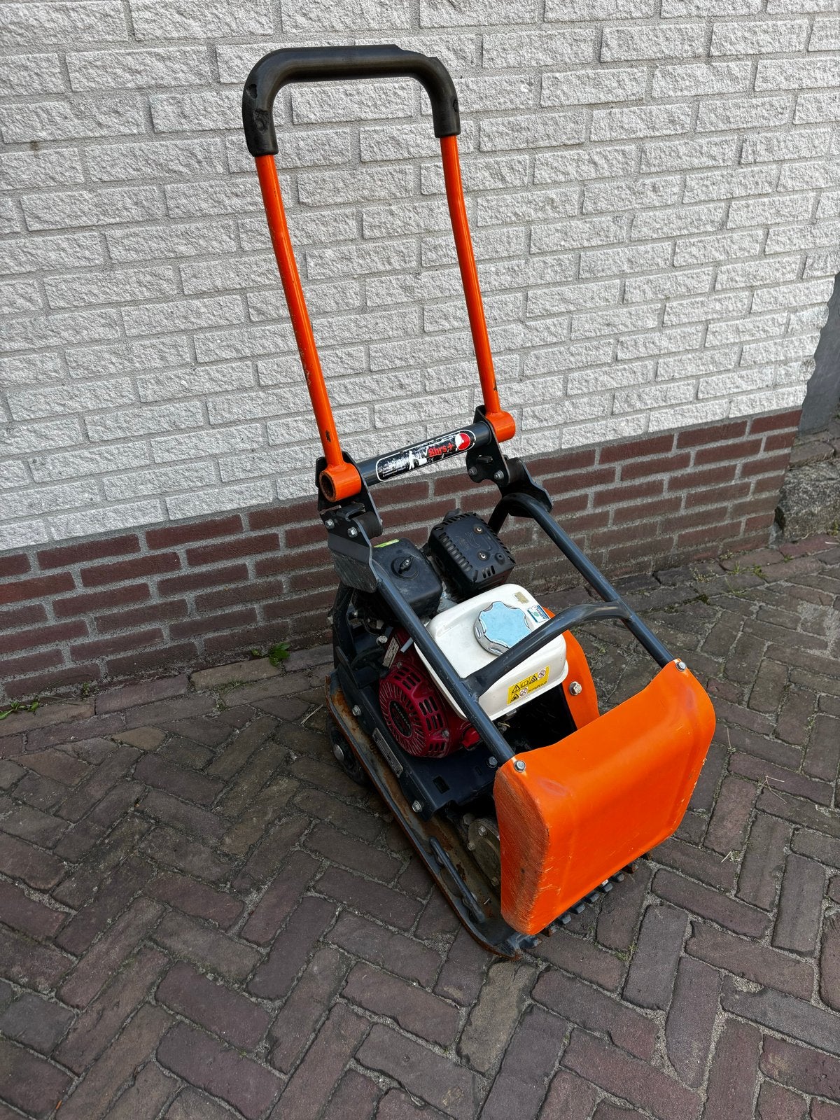 Altrad Belle PCX 12/36 Trilstamper 16kN, Ophalen