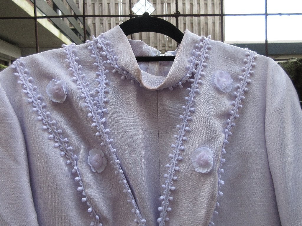 Vintage lila trouwpak broekpak met jasje maat S / XS, Kleding | Dames, Trouwkleding en Trouwaccessoires, Ophalen of Verzenden