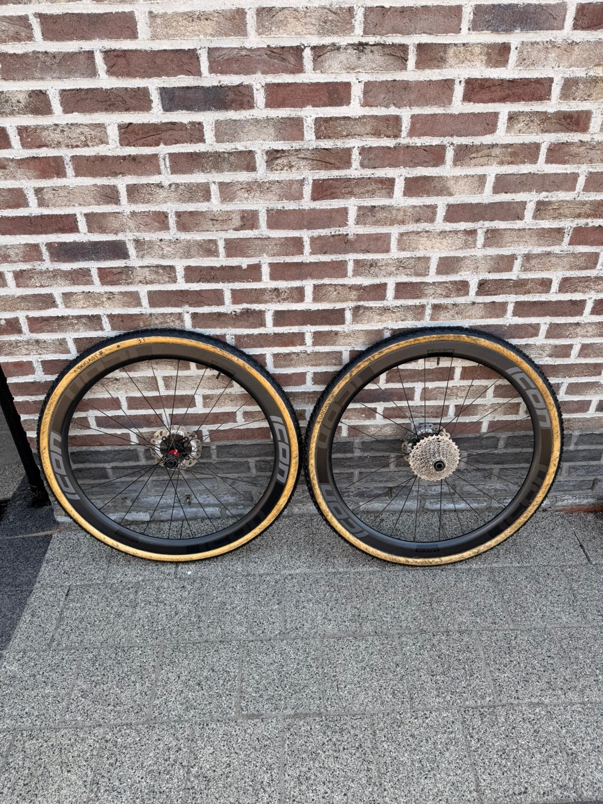 Icon C5.0 Disc - DT240 Tube, Ophalen, Zo goed als nieuw