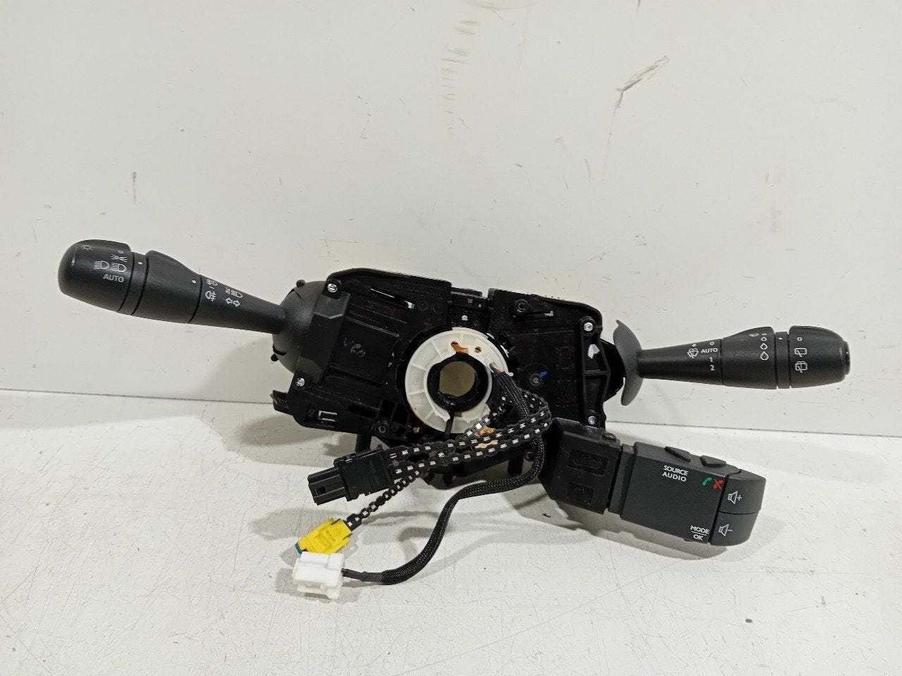 Combischakelaar Renault Twingo, Onderdelen@venauto.nl, Van der Ven Autorecycling B.V., Gebruikt, Ettenseweg 76, 4706 PB Roosendaal, The Netherlands