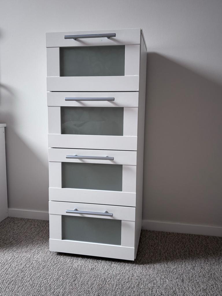 Badkamerkast met 4 lades - Wit met glas, Huis en Inrichting, Kasten | Ladekasten, Ophalen, Gebruikt, 3 of 4 laden, Minder dan 100 cm