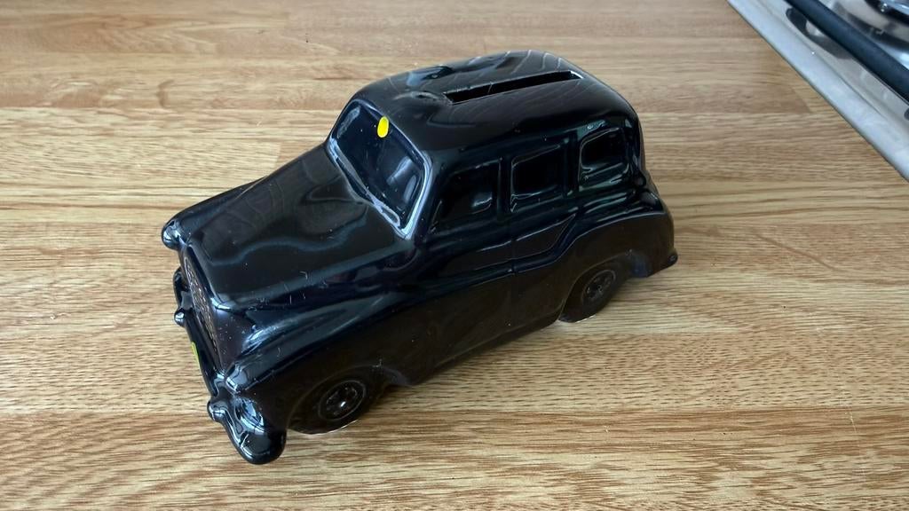Spaarpot auto zwart, Ophalen, Gebruikt, Steen, Aardewerk of Keramiek, Vervoermiddel
