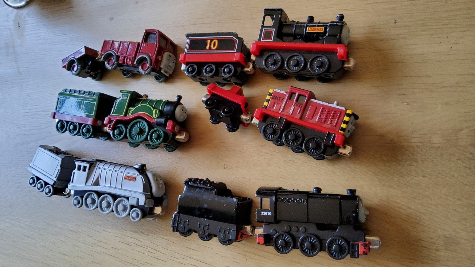 6 treintjes Thomas de stoomlocomotief trein met wagon, Kinderen en Baby's, Speelgoed | Thomas de Trein, Ophalen of Verzenden, Gebruikt