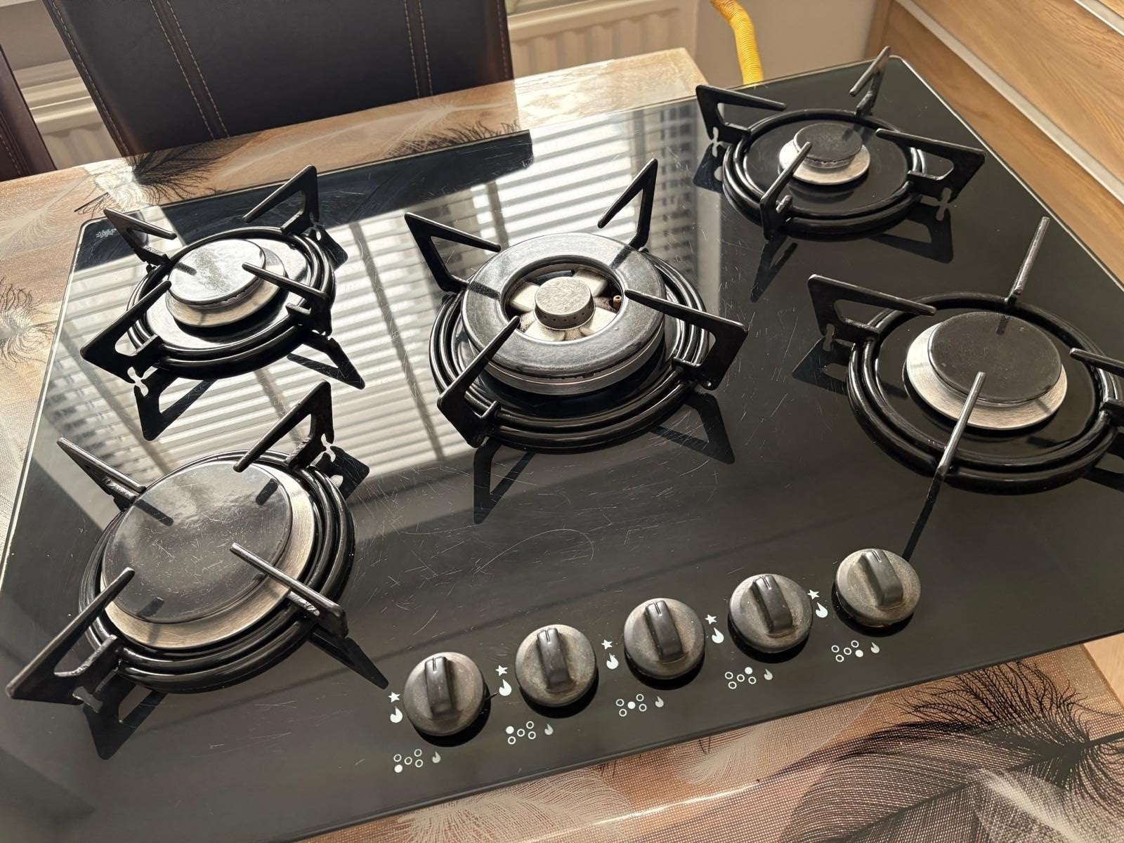 Te koop! Zwart glazen gaskookplaat met 5 branders, Witgoed en Apparatuur, Ophalen, Gebruikt, Inbouw, Gas