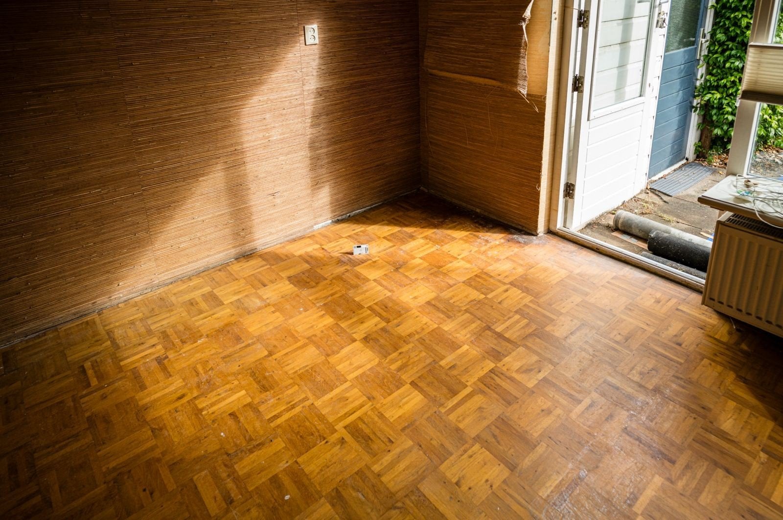 Gebruikte parketvloer - eikenhouten mozaïek vloer, Gebruikt, 50 tot 150 cm, 10 m² of meer, 10 tot 30 cm