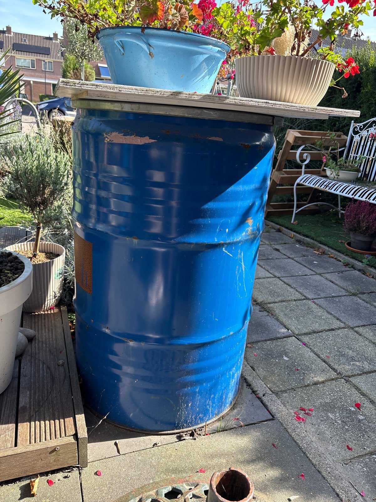 Blauw olievat / regenton met deksel, Ophalen, Gebruikt