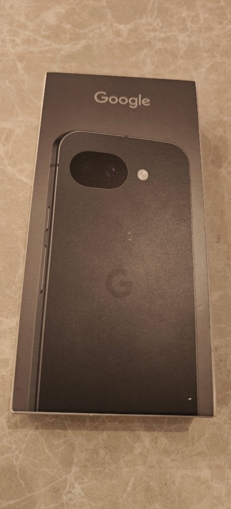 Foto 2 van Google Pixel 10a + GrapheneOS | Nieuw Gebruiksklaar