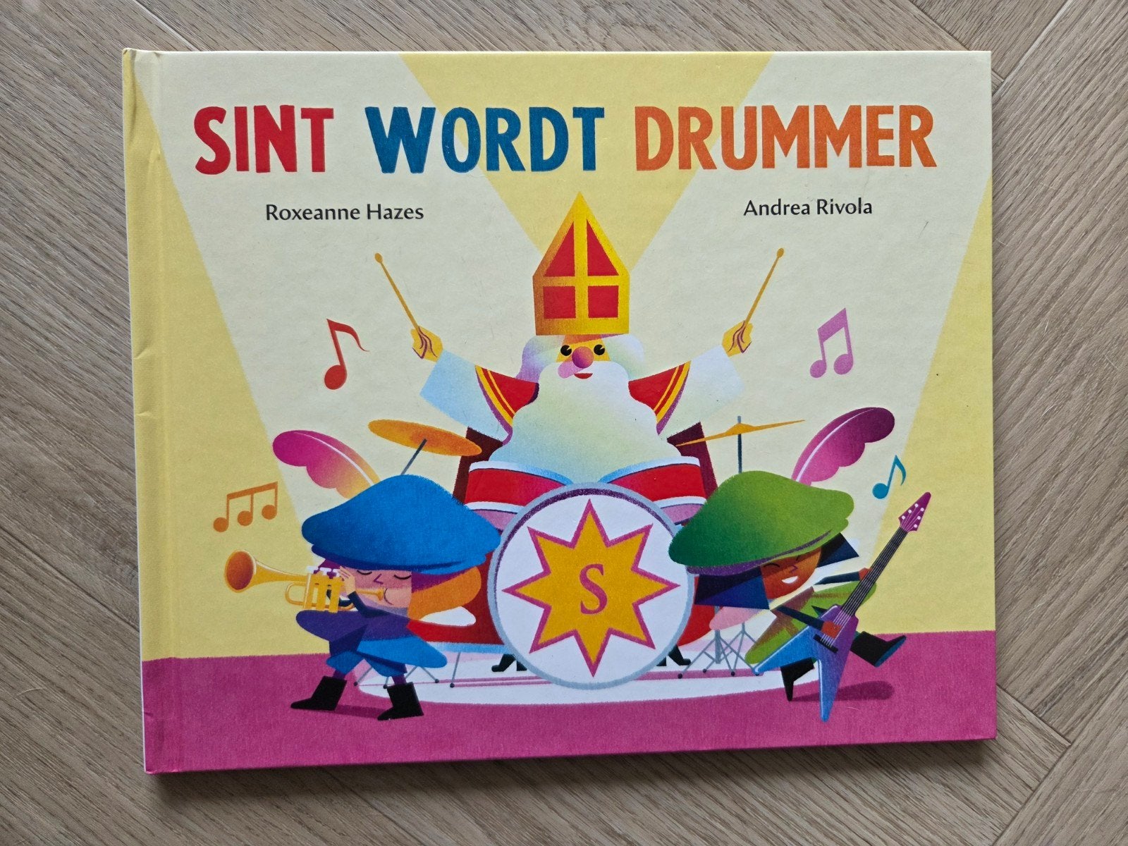 Sint wordt drummer (boek), Ophalen of Verzenden, Zo goed als nieuw