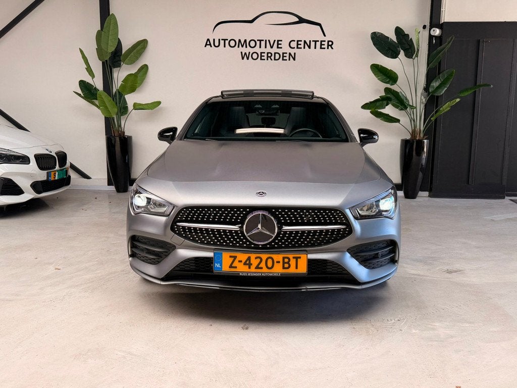 Mercedes-Benz CLA-klasse Shooting Brake 250 e AMG Line PANO, Auto's, Mercedes-Benz, CLA, Gebruikt, 4 cilinders, Plug-in hybride