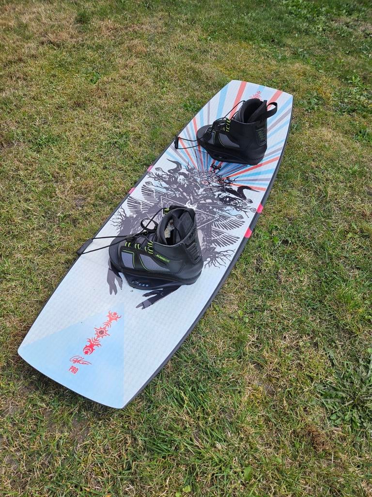 Humanoid O'Shea Pro Park 7 Wakeboard met schoenen, Watersport en Boten, Wakeboarden, Ophalen of Verzenden, Zo goed als nieuw, Board en Schoenen