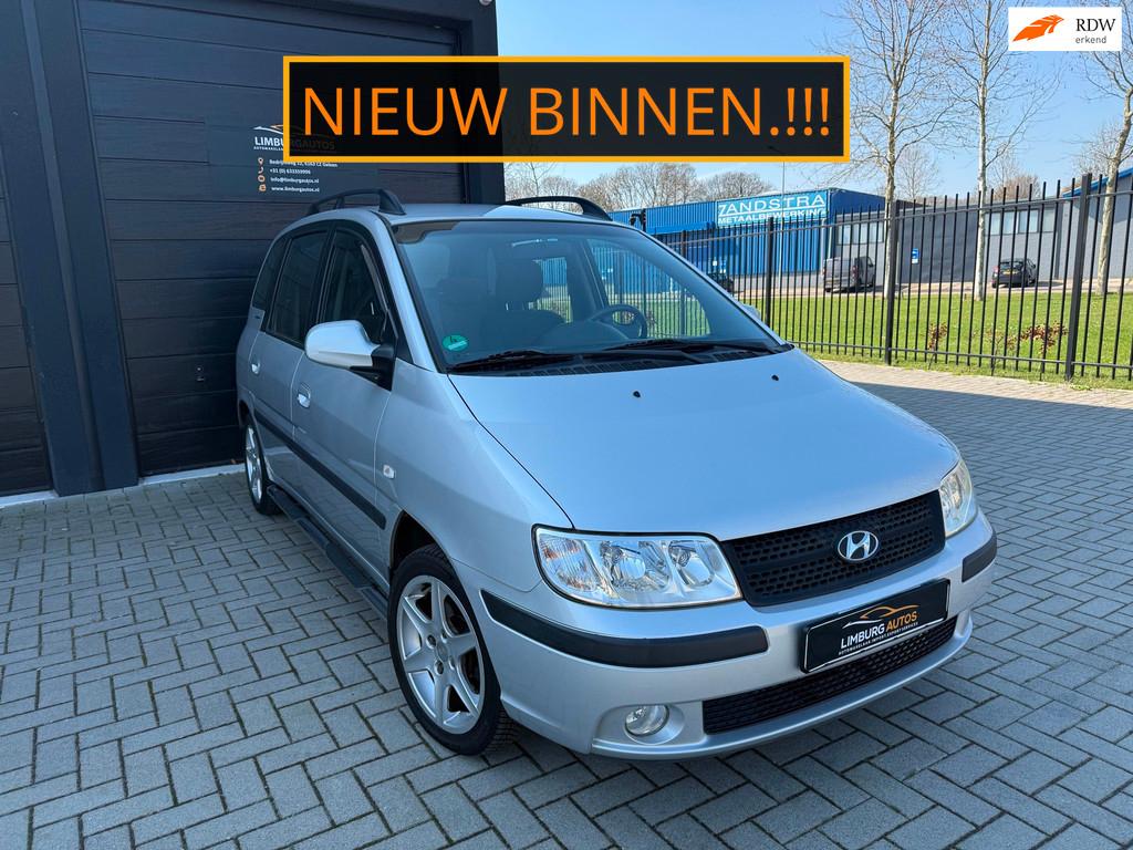 Hyundai Matrix 1.6i disegno Airco Elek Ramen Hoge instap Tre, Voorwielaandrijving, Matrix, Stof, Gebruikt