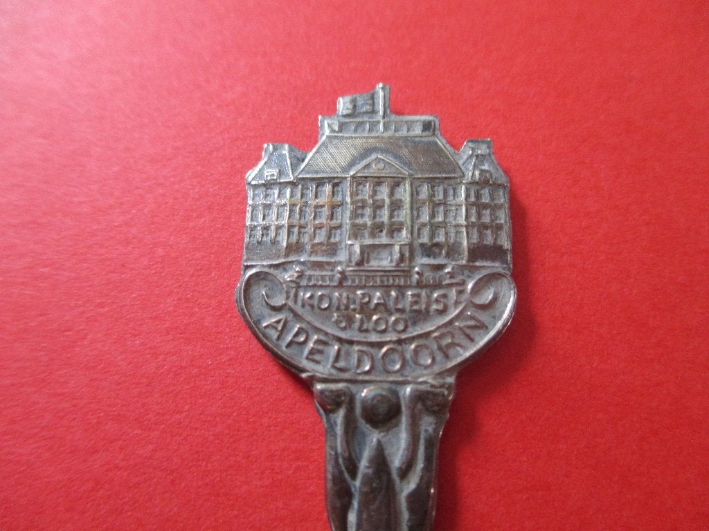 Lepeltje Kon. paleis 't Loo , Apeldoorn, Verzenden, Zo goed als nieuw