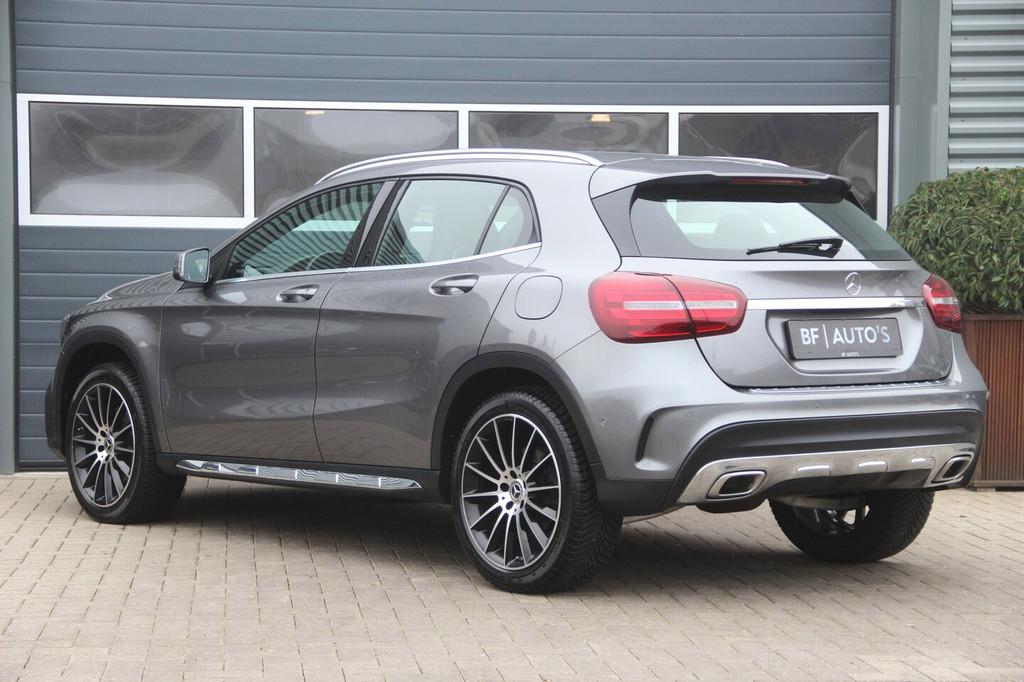 Mercedes-Benz GLA-klasse 220 4MATIC AMG Line | Navi | Dodeho, Automaat, Gebruikt, 4 cilinders, Metallic lak