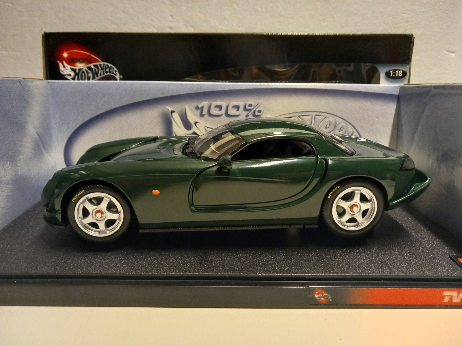 TVR Speed Twelve donkergroen Hot Wheels metal 1:18 KRD, Ophalen of Verzenden, Zo goed als nieuw, Auto, Hot Wheels