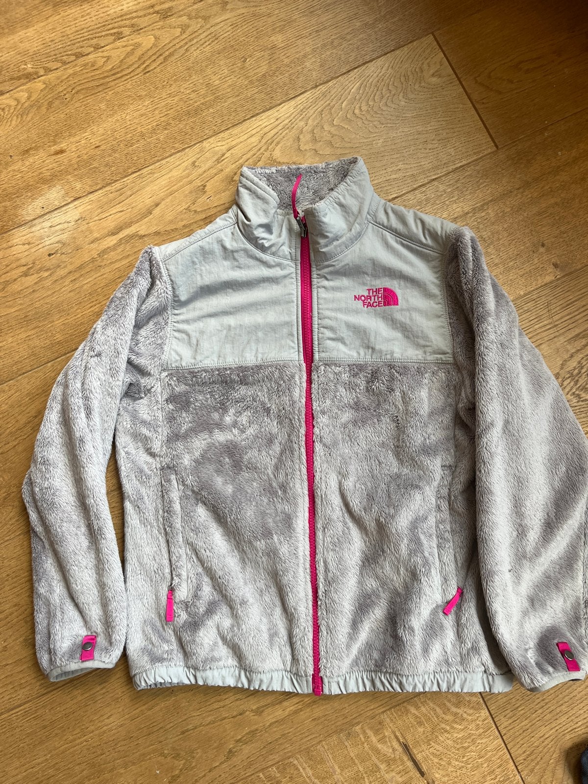 The North Face fleecevest voor meisjes - grijs/roze, Ophalen of Verzenden, Gebruikt, Meisje, Trui of Vest