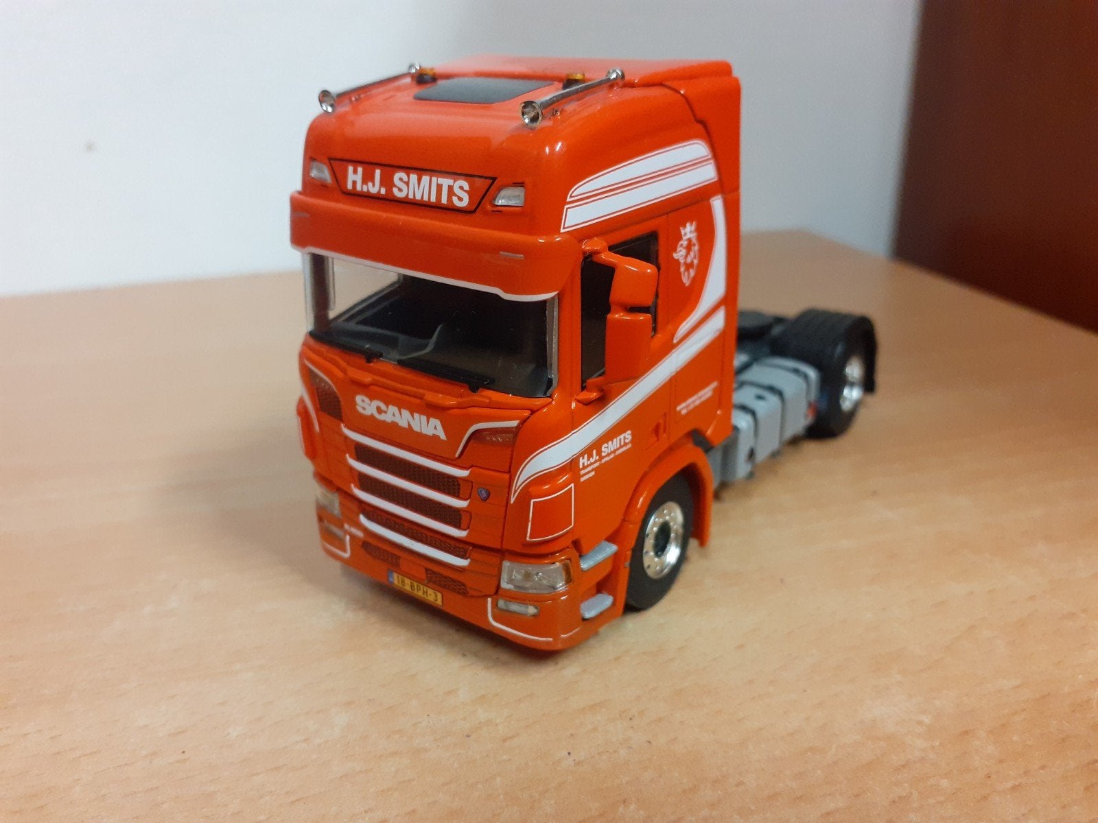 Wsi Scania H.J.Smits   1:50 trekker, Ophalen of Verzenden, Bus of Vrachtwagen, Wsi