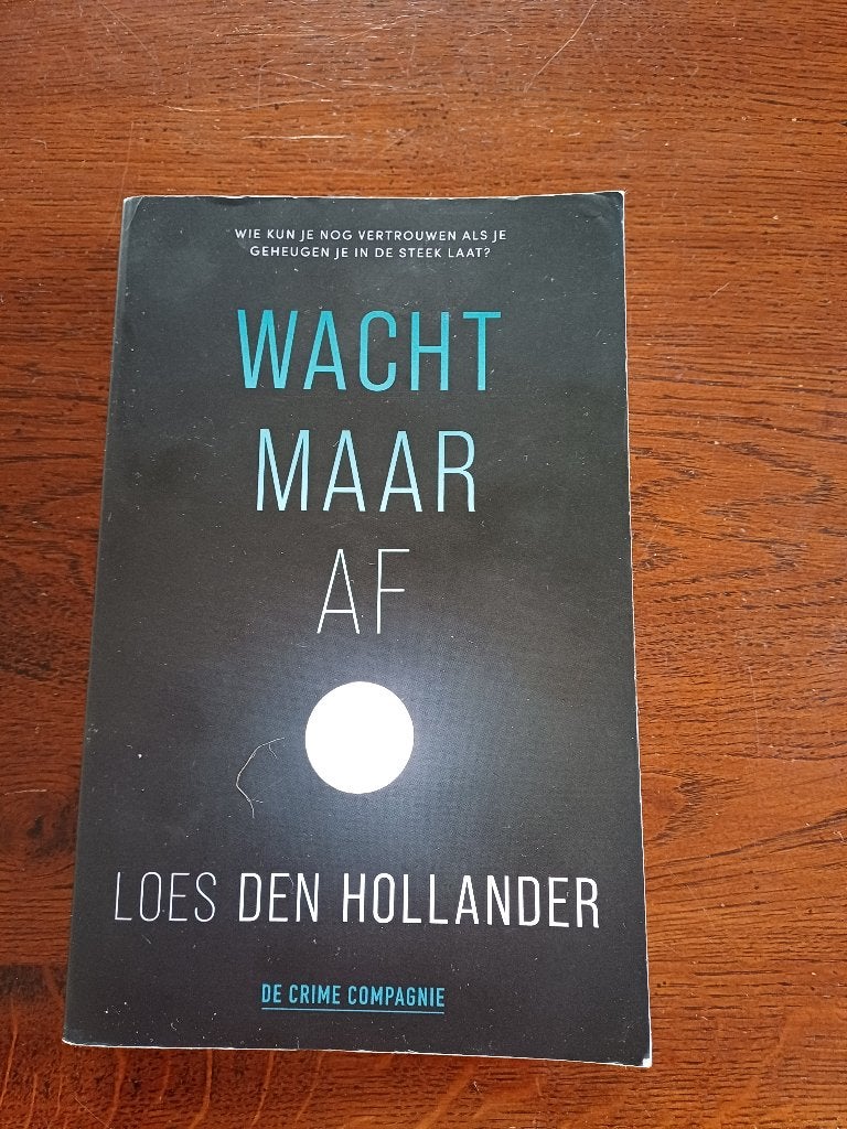 4 x Loes den Hollander.,,je bent aan de beurt/wacht maar af, Ophalen of Verzenden, Gelezen, Loes den Hollander, Nederland