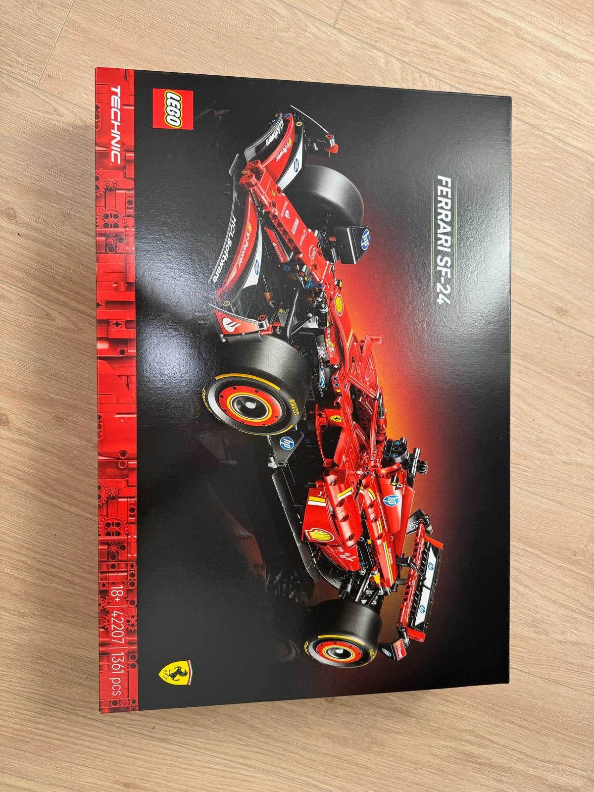 Nieuw in doos! LEGO Technic Ferrari SF-24 Formule 1 Raceauto, Ophalen of Verzenden, Nieuw, Overige merken