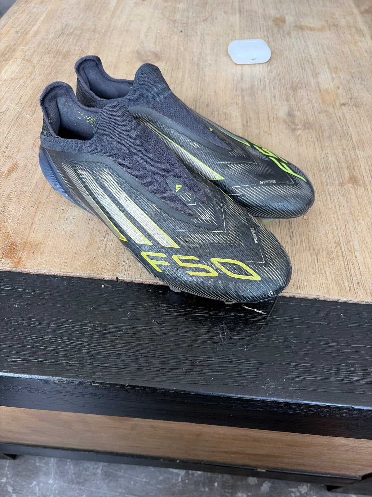 Adidas X Speedflow voetbalschoenen, Maat XS of kleiner, Ophalen of Verzenden, Gebruikt, Schoenen
