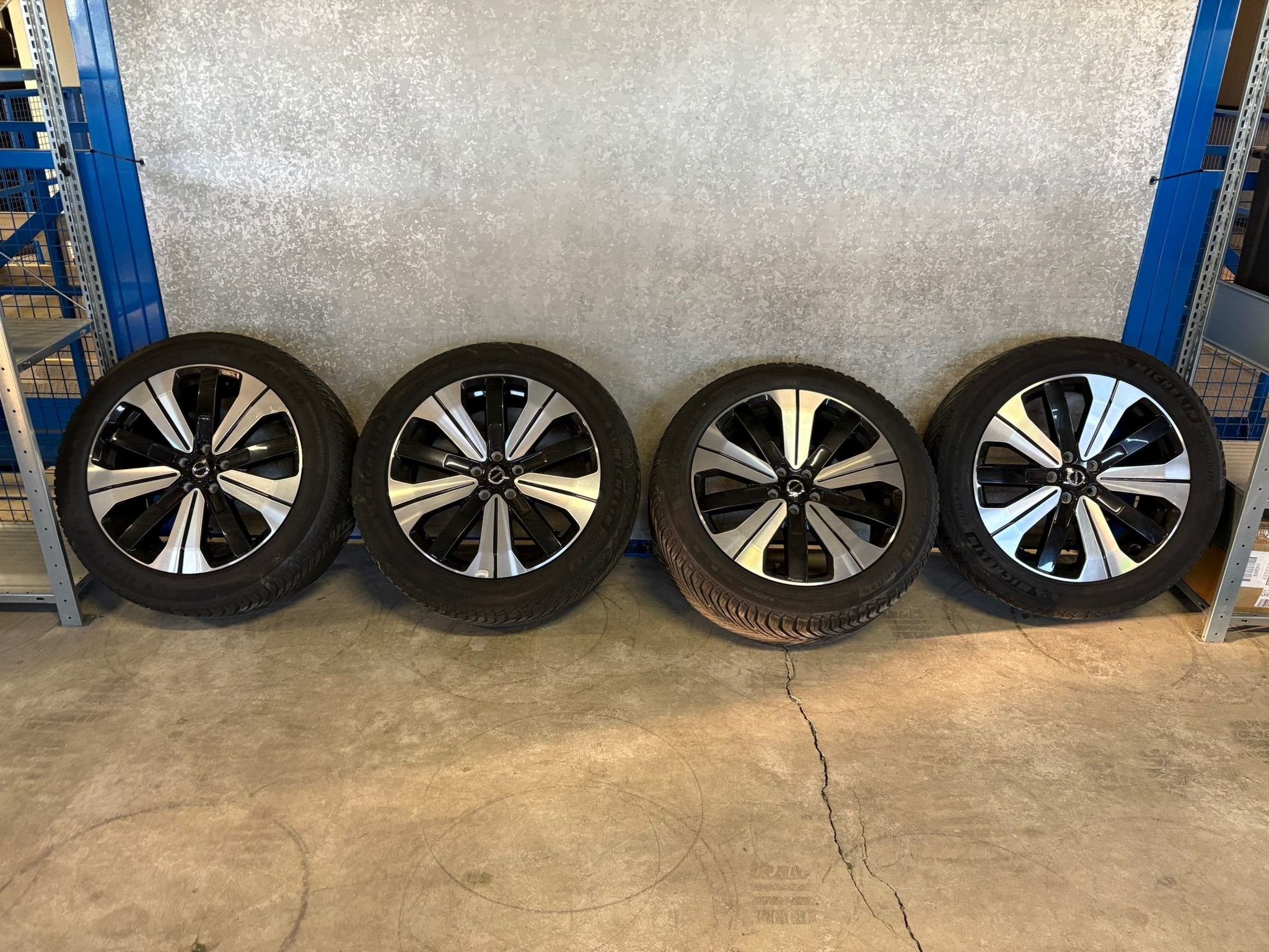 19'' 5-spaaks Diamond Cut - XC60 - Michelin Cross Climate 2, Auto-onderdelen, Banden en Velgen