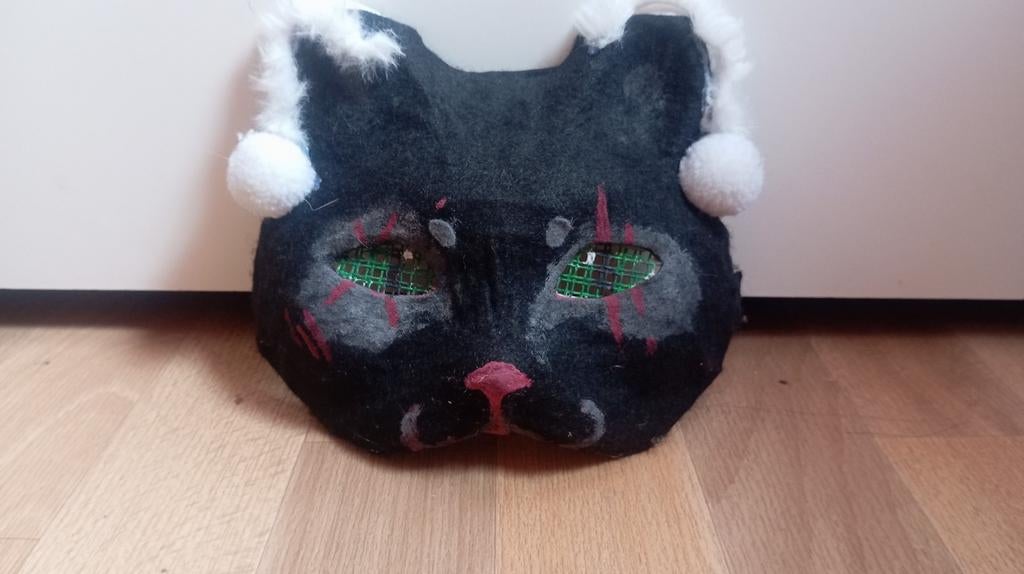 Leuk handgemaakt therian masker met elastiek en ooggaas, Hobby en Vrije tijd, Kostuums, Theaterbenodigdheden en LARP, Nieuw, Ophalen of Verzenden