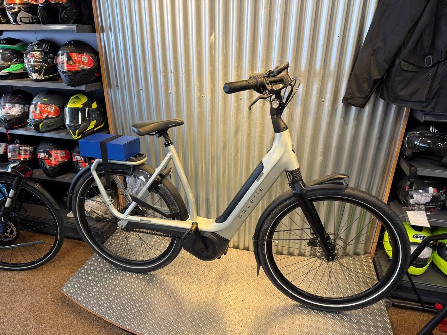 Gazelle Avignon C380 625watt (aanbieding), -, -, Zo goed als nieuw, -