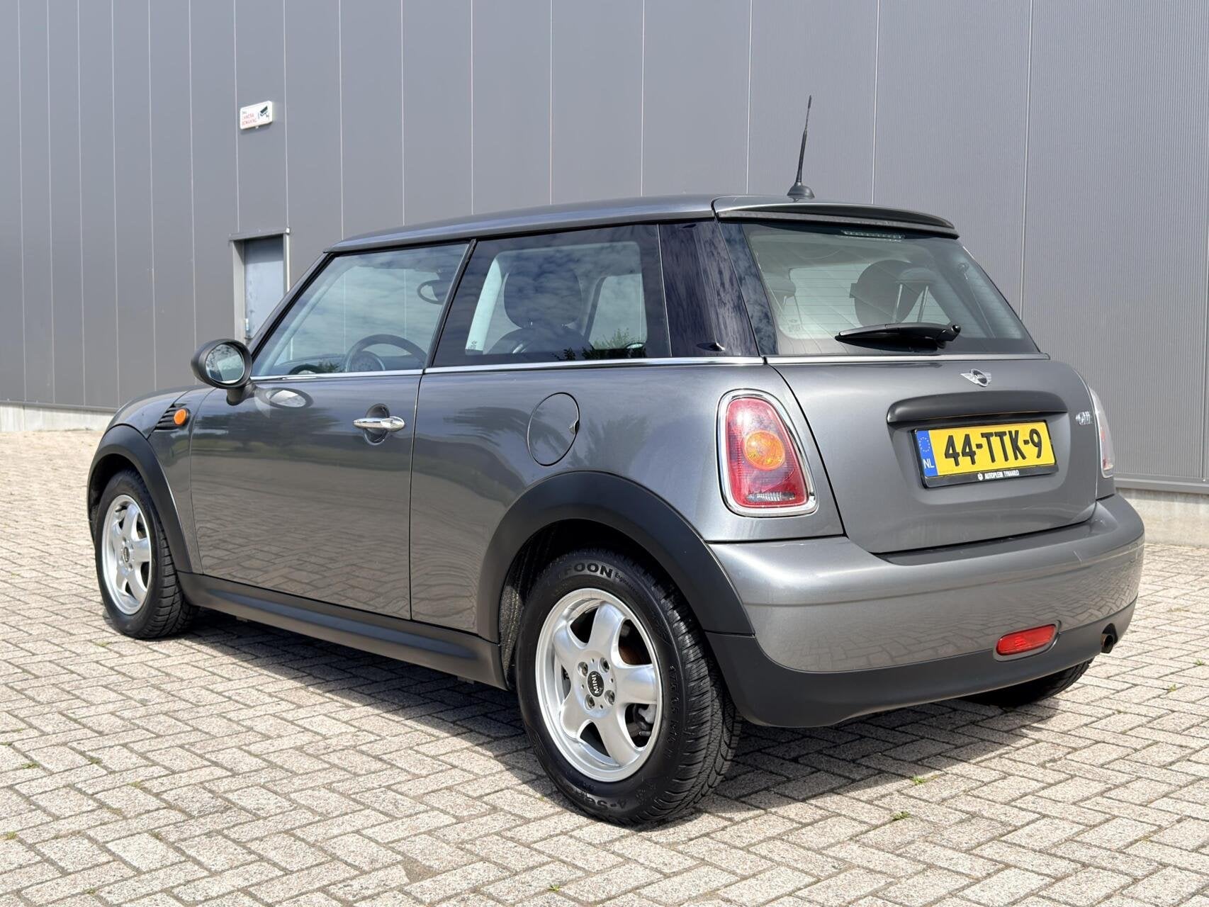 Mini 1.4 Cooper One Salt *Airco*|Nette Auto|LM velgen, Voorwielaandrijving, Stof, Gebruikt, Zwart
