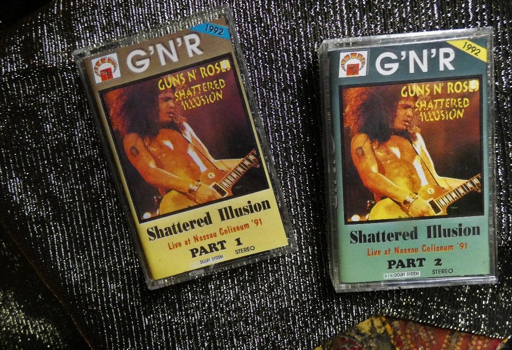 GUNS N' ROSES -Shattered Illusion.1992.2 MC'S. G N’ R., Cd's en Dvd's, Cassettebandjes, Ophalen, Gebruikt, 1 bandje