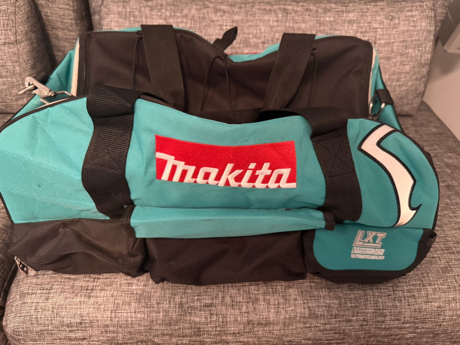 Gereedschapstas Makita, Doe-het-zelf en Verbouw, Gereedschapskisten, Ophalen of Verzenden, Zo goed als nieuw