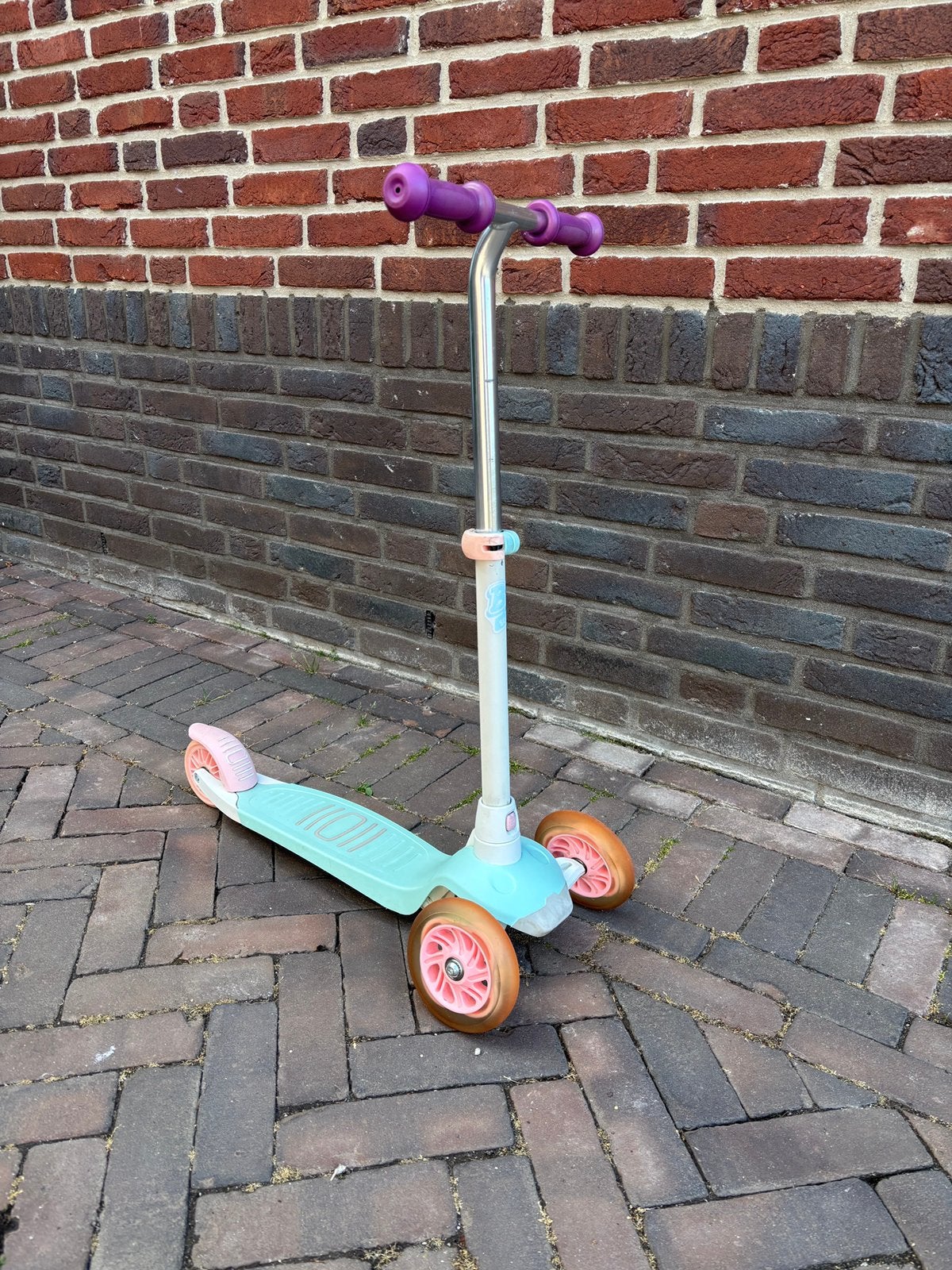 Decathlon step drie wieler, Ophalen, Gebruikt, Gewone step