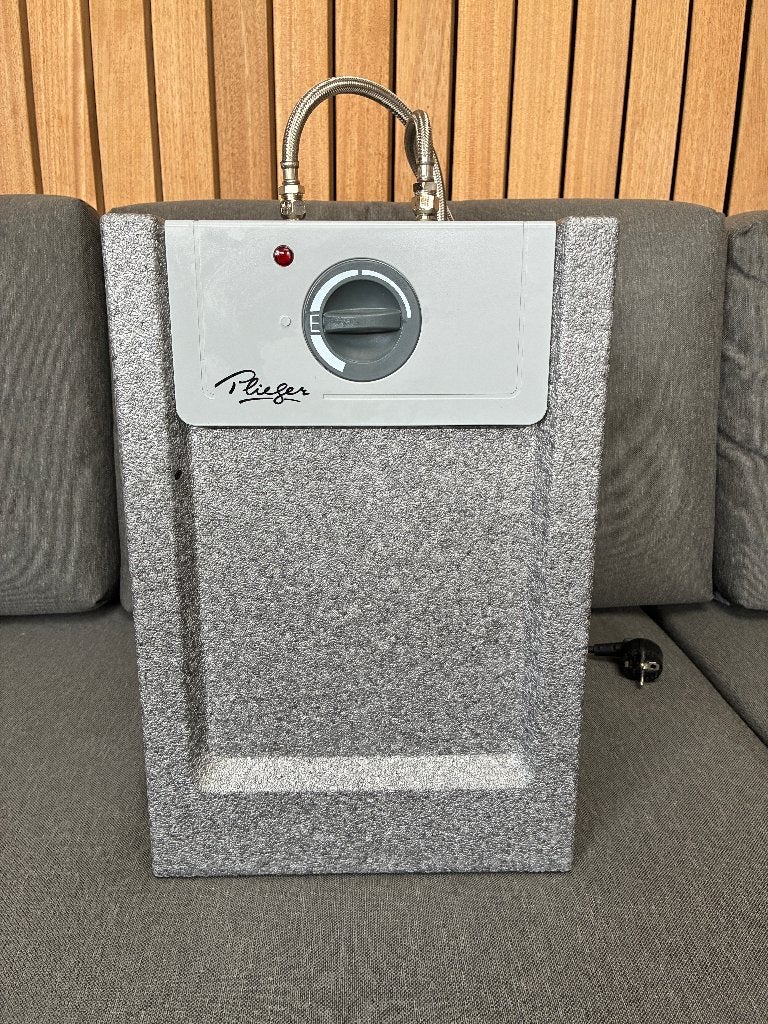 Plieger close-in / keuken Boiler hotfill 10 liter, Doe-het-zelf en Verbouw, Geisers en Boilers, Ophalen, Gebruikt, Aardgas, Boiler
