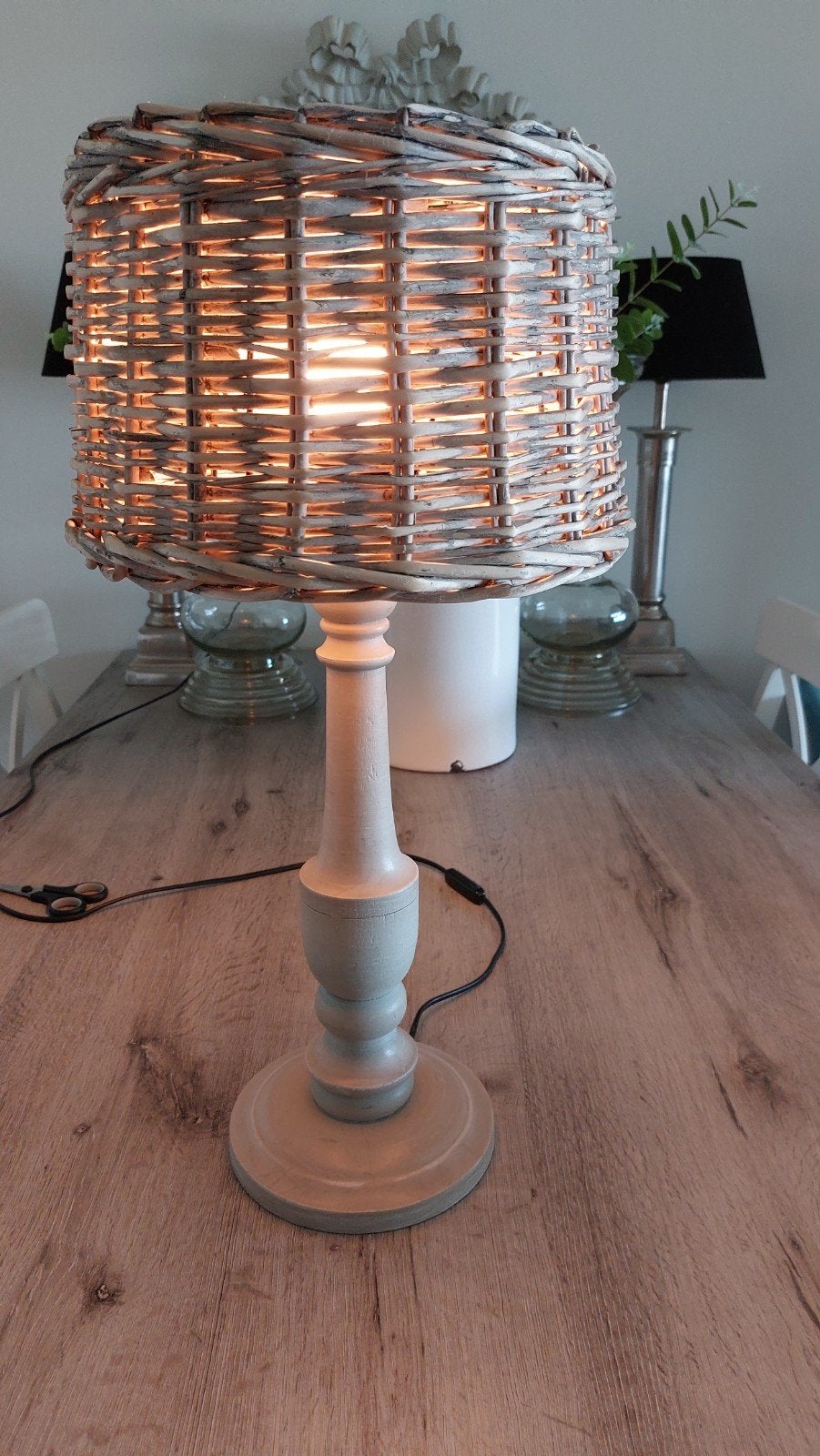 Stoere tafellamp 55 cm hoog voor 17,50 €, Huis en Inrichting, Lampen | Tafellampen, Ophalen