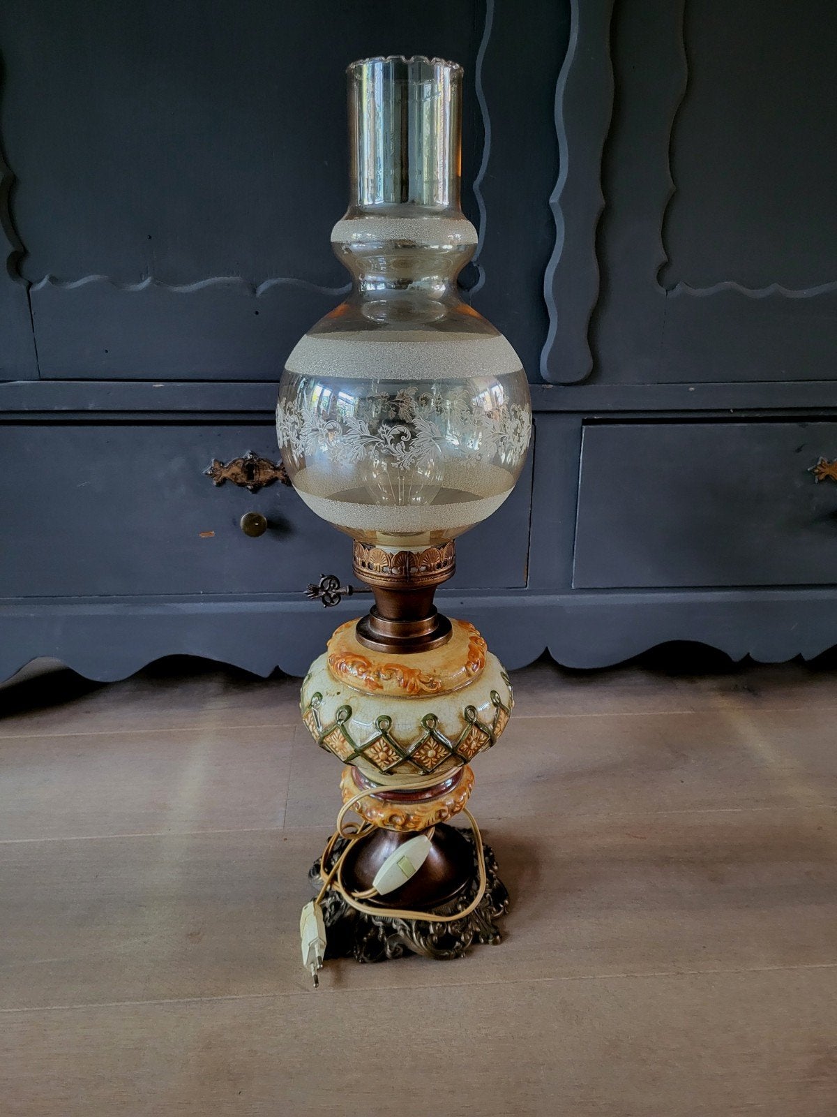 Antieke olielampstijl tafellamp, Ophalen