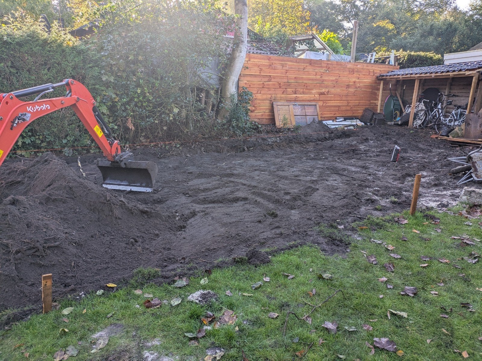 2 à 3 kuub zwarte grond gratis af te halen, Tuin en Terras, Ophalen of Verzenden, Overige typen
