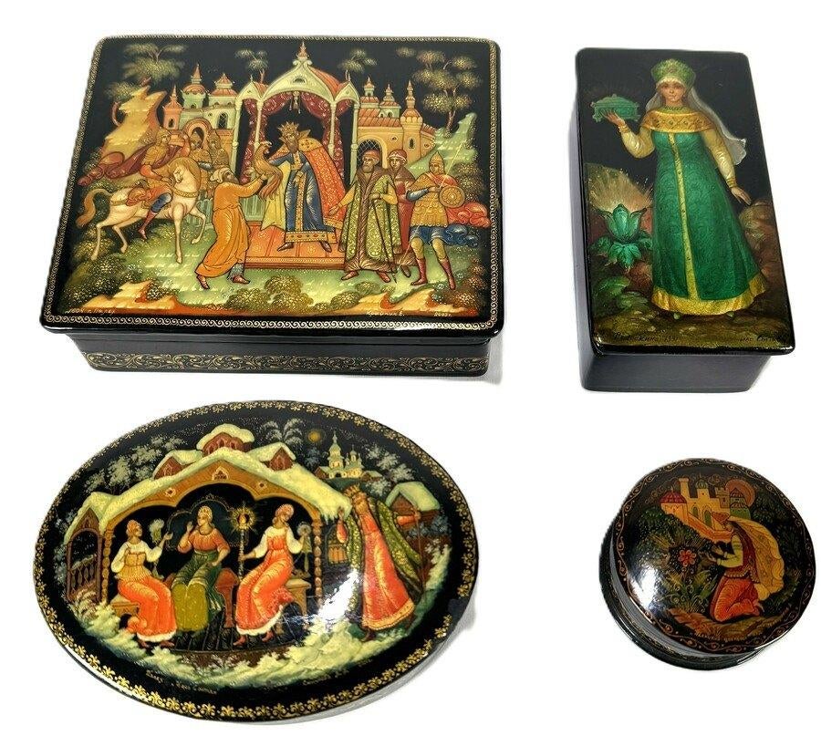 1440. Lakwerkdoosjes, Palekh, Fedoskino - Rusland, 20e eeuw