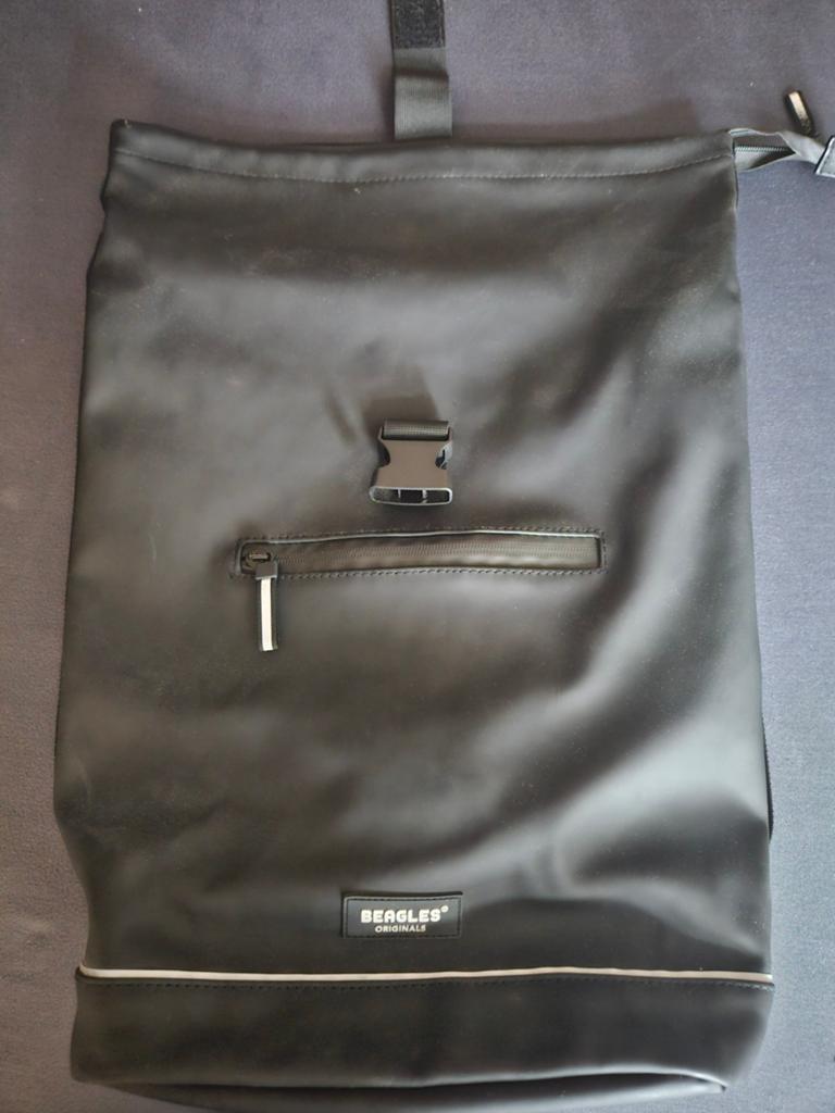 Beagles Originals Waterdichte Roll-Top Rugzak Zwart, Gebruikt, 25 tot 40 cm, Ophalen of Verzenden, Waterdicht