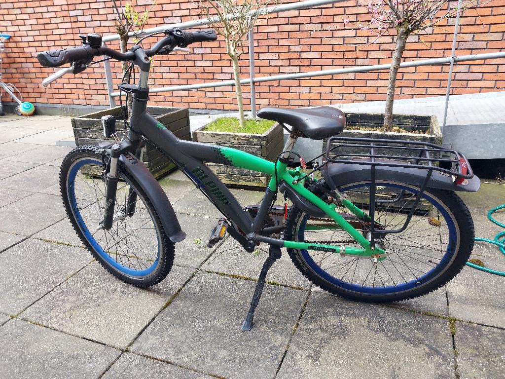 Goede Alpina Yabber 24" met nieuwe banden, Fietsen en Brommers, Fietsen | Jongens, Ophalen, Terugtraprem, Alpina, Versnellingen