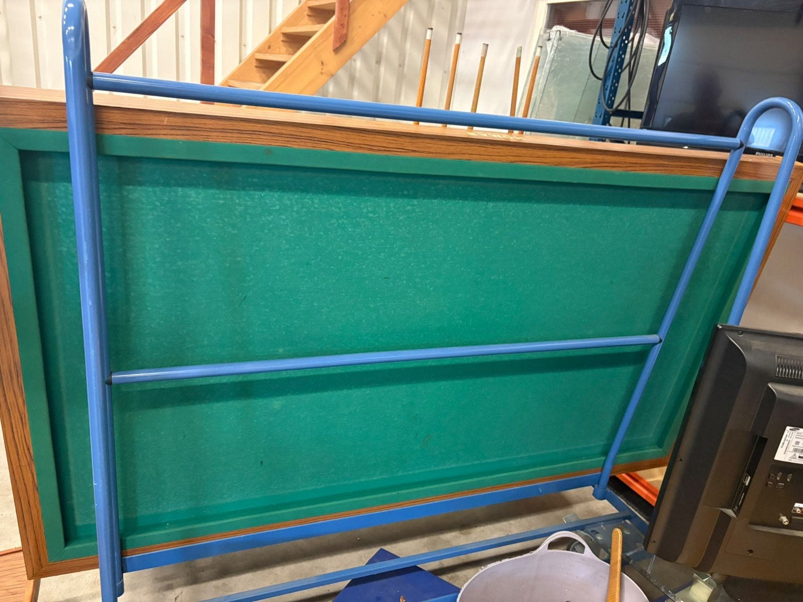 Homas biljarttafel met keu standaard en accessoires, Sport en Fitness, Ophalen, Gebruikt, Biljarttafel