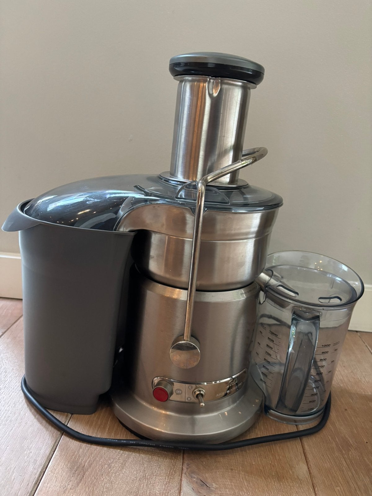 Solis juice fountain pro, Witgoed en Apparatuur, Ophalen of Verzenden, Zo goed als nieuw, Sapcentrifuge