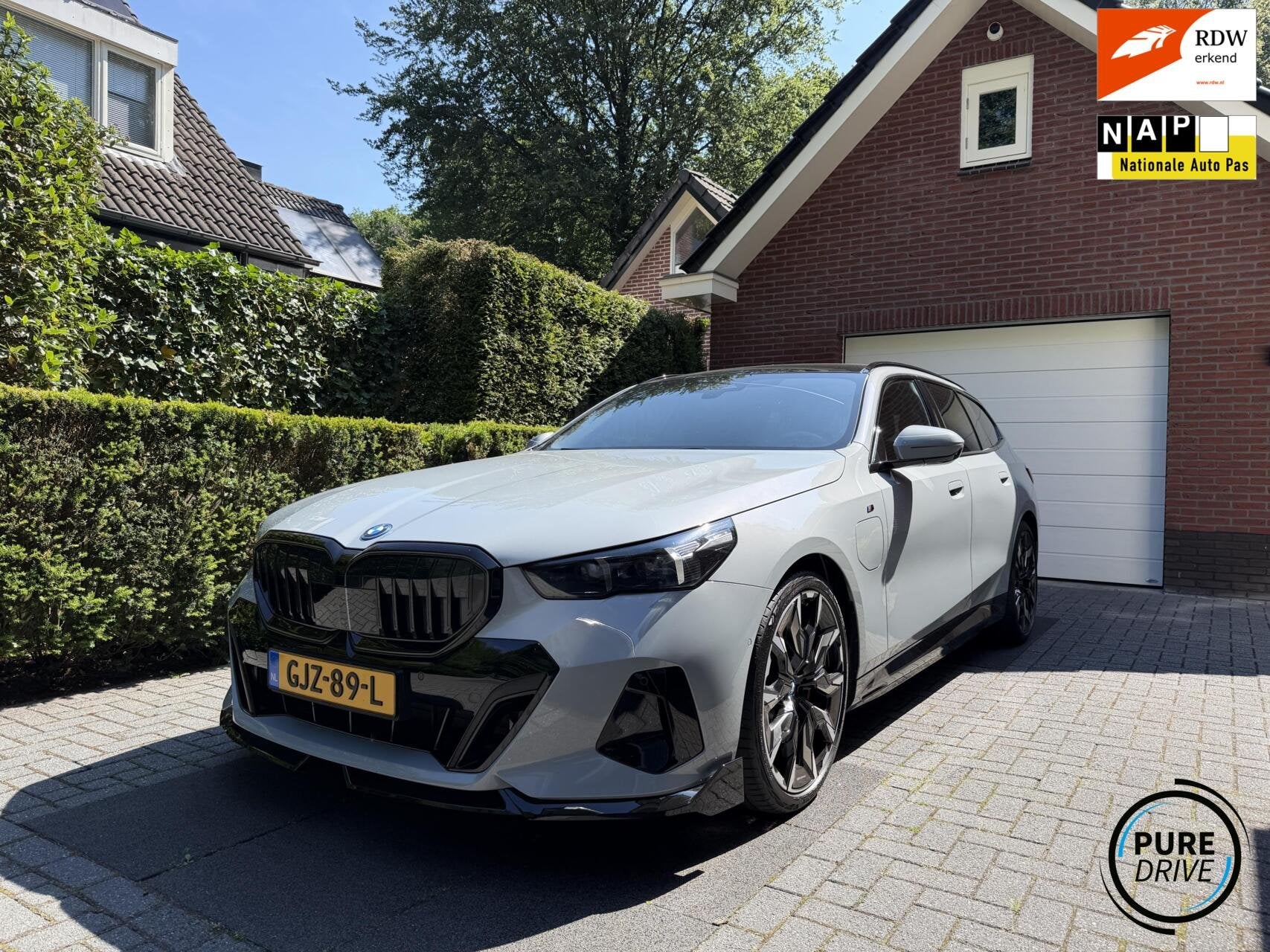 BMW 5-serie 530e M Sport PRO Edition|Pano |Adapt |H&K |Trek, Automaat, 1998 cc, Achterwielaandrijving, 4 cilinders